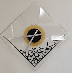 Dropped Numerical Clock