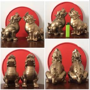 Vintage Feng Shui Qi Lin/ Shi Shi / Foo Dogs