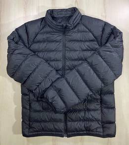 Top Value Youth Black Down Jacket #DD Used