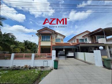 Semi-Detached House For Sale in Miri,SWK