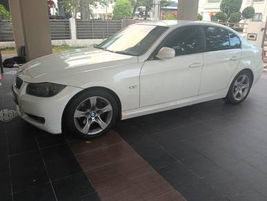 BMW 323i 23i in USM, PNG