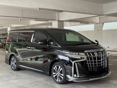 Toyota Alphard SC in Desa Petaling, KUL