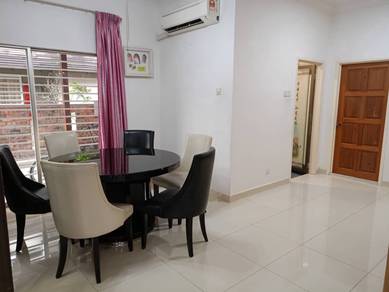 Semi-Detached House For Sale in Klang,SGR