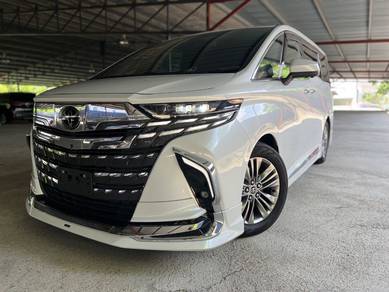 Toyota Alphard Z in Kayu Ara, SGR