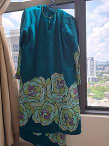 Pre-Loved Baju Kurung For Sales