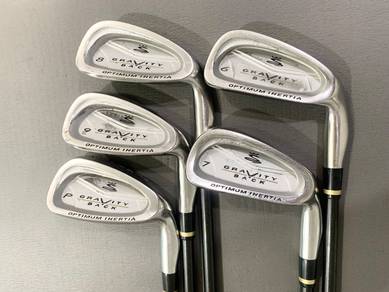 Golf Iron Set COBRA Gravity Back