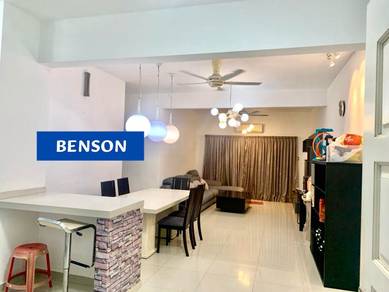 Condominium For Rent in One World 2 (1-Sky)