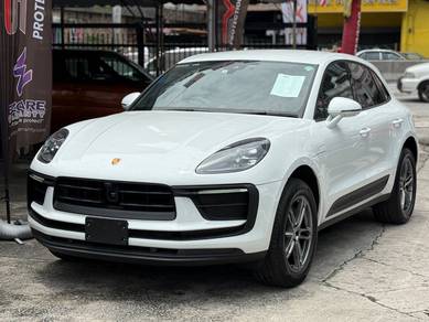 Porsche Macan  in Petaling Jaya, SGR