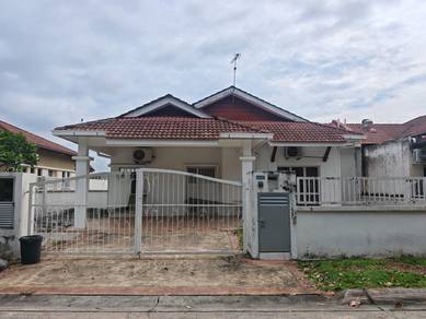 Semi-Detached House For Sale in Seremban 2,NSN