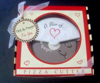 NEW Stylish Pizza Cutter