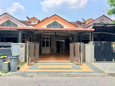 Terraced House For Sale in Tebrau,JHR