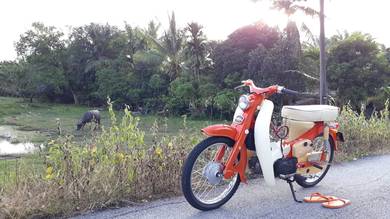 Honda C65