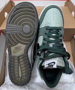 Nike Dunk low cut 