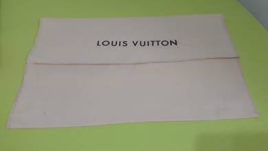 LV Flap Dust Bag - 51 x 35 cm