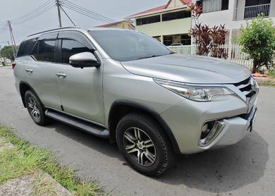 Toyota Fortuner VRZ 4x4 in Kota Kinabalu, SBH