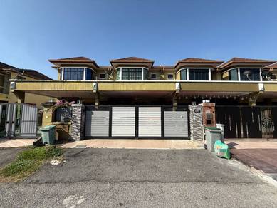 2-storey Terraced House For Sale in Mantin,NSN