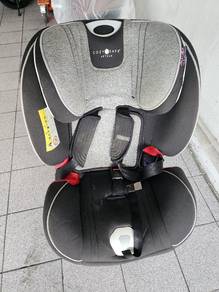 Cozy N Safe carseat