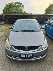 Mitsubishi Grandis in Simpang Ampat, PNG