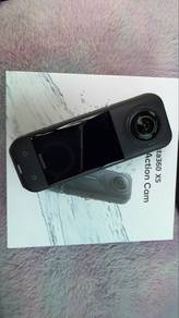 Insta360 X5 8k Action Camera