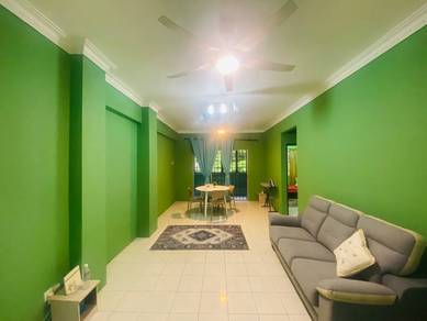 Apartment For Sale in Puncak Baiduri Apartment