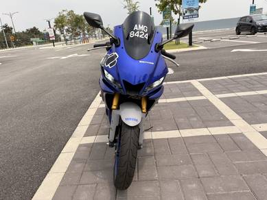 Yamaha R25