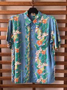 Vintage Aloha Tropical rayon flower print Hawaiian