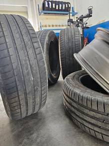 Michelin Pilot Sport 4 SUV (235/60R18)