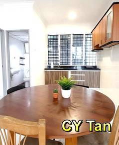 Condominium For Rent in N-Park Condominium