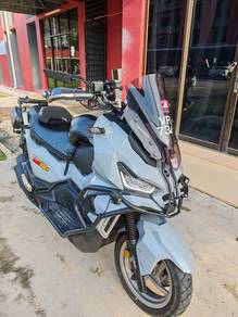 Sym Husky ADV 150