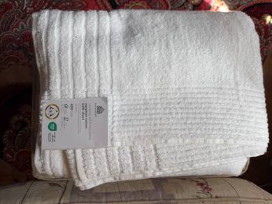 White Egyptian Cotton Towels