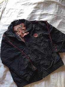 Baju jaket dan skirt jeans untuk kanak-kanak