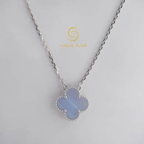 Van Cleef & Arpels Vintage Alhambra Pendant GA1102