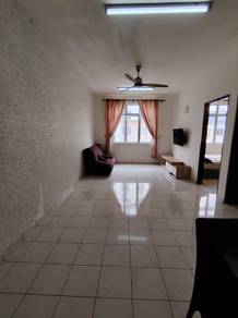 Apartment For Rent in Angkasa Apartment