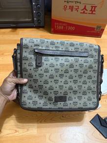 Mcm CROSSSBAG 100% original (Made in Korea)