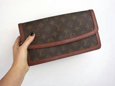 RARE LV LOUIS VUITTON Monogram Purse clutch 80s