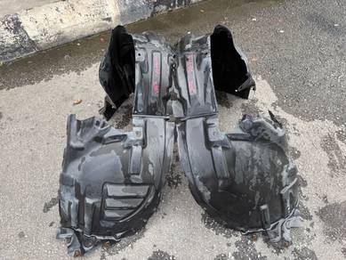 No 20-8-5 Nissan Juke Front Fender Cover Jpn