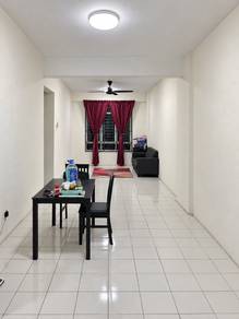 Apartment For Rent in Pangsapuri Pulai Mutiara 1