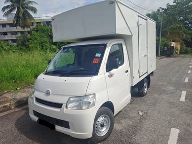 Daihatsu Gran Max in Bagan Ajam, PNG