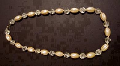 Elegant Pearl Necklace (New)