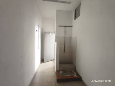 Warehouse / Factory For Rent in Puncak Alam,SGR