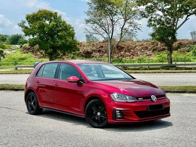 Volkswagen Golf TSI in Sungai Besi, KUL