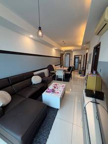 Condominium For Rent in Paragon Residences @ Straits View