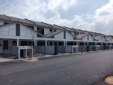 2-storey Terraced House For Sale in Tanjong Minyak,MLK