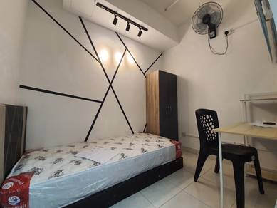 Room in Setia Alam, SGR