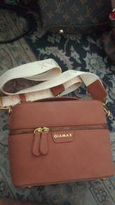 new handbag 