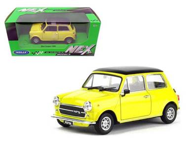1/24 Classic Mini Cooper 1300 Yellow W/ Black top