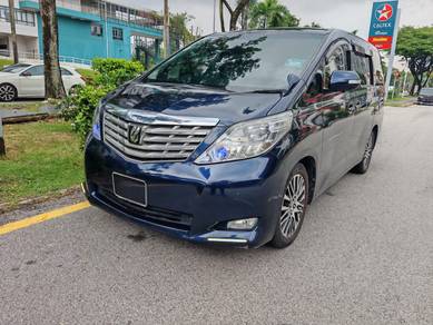 Toyota Alphard 240G in Bandar Utama, SGR