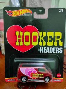 Hotwheels Premium Custom 77 Dodge Van