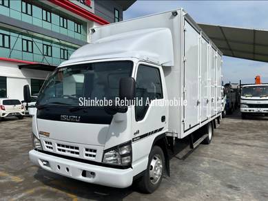 Isuzu Npr n-series lorry box van 17ft /unregister
