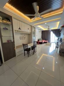 Condominium For Rent in Gardens Ville